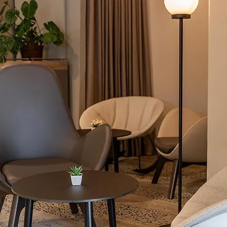Hotel B&B Hotel Aalborg