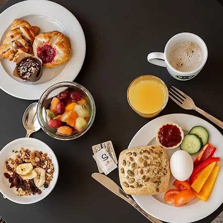 B&B Hotel Aalborg 3*