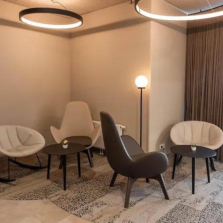 호텔 B&B Hotel Aalborg 올보르