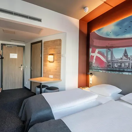 호텔 B&B Hotel Aalborg 올보르