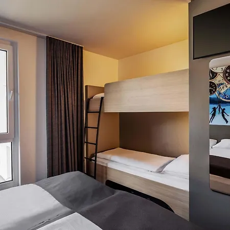 B&B Hotel Aalborg 올보르