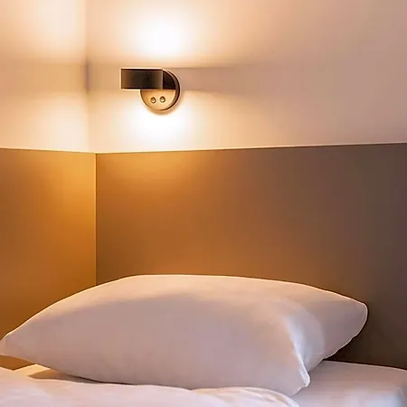 Hotel B&B Hotel Aalborg 3*