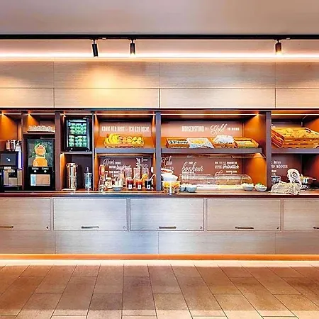 Hotel B&B Hotel Aalborg 3*