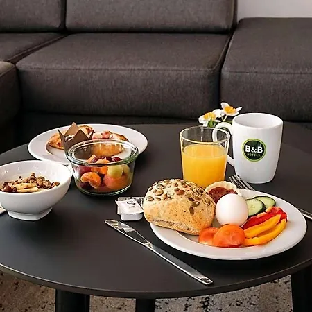 Hotel B&B Hotel Aalborg 3*