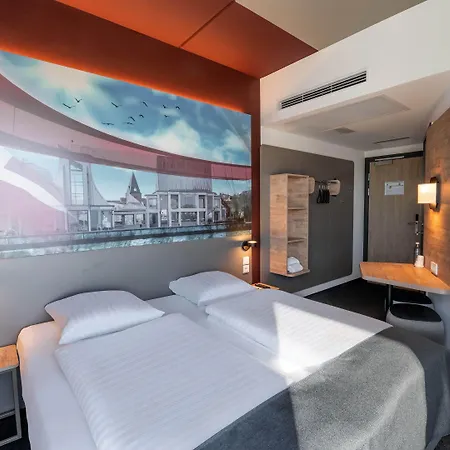 B&B HOTEL Aalborg Hotel