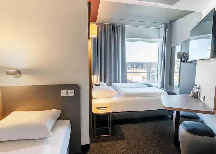 B&B Hotel Aalborg 酒店 3*