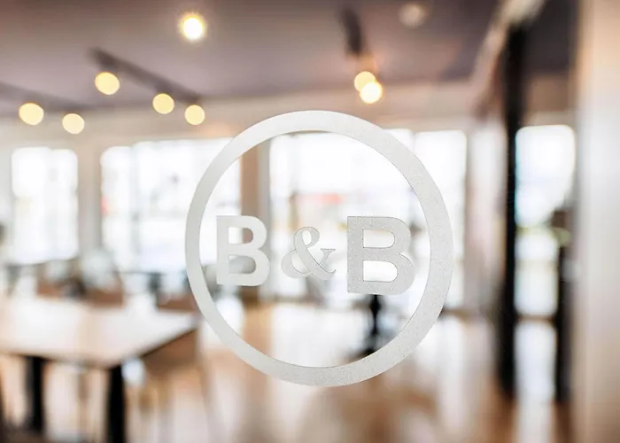 酒店 B&B Hotel Aalborg