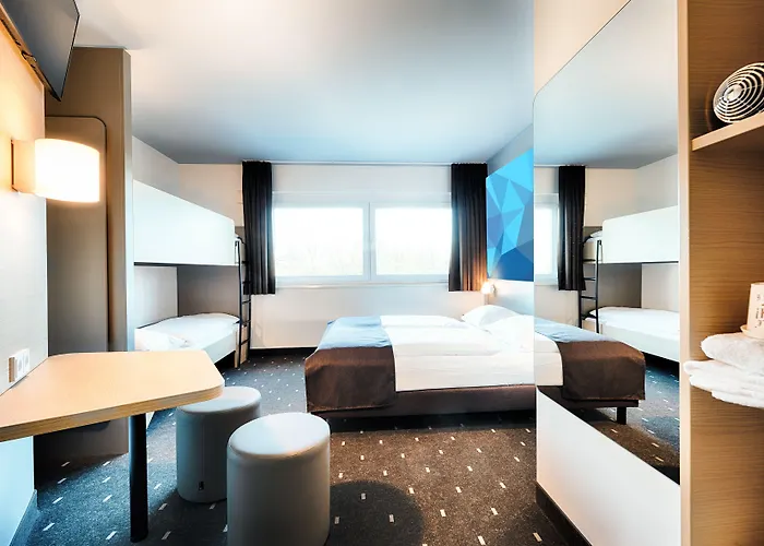 Hotel B&B Hotel Aalborg 3*