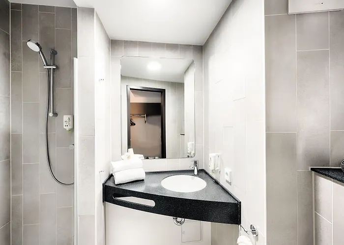 Hotel B&B Hotel Aalborg